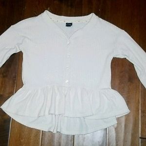 Long sleeve shirt with ruffles